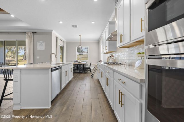 4898 Southern Valley Loop, Brooksville, FL 34601