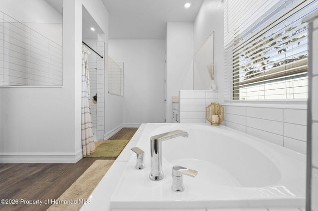 4898 Southern Valley Loop, Brooksville, FL 34601