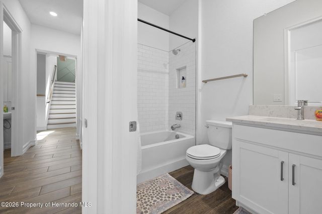 4898 Southern Valley Loop, Brooksville, FL 34601