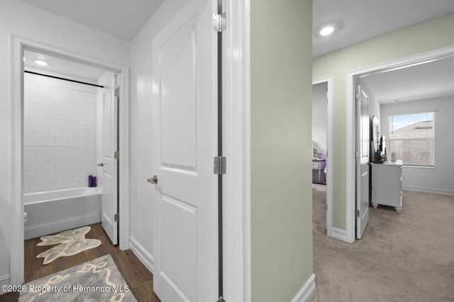 4898 Southern Valley Loop, Brooksville, FL 34601