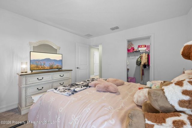 4898 Southern Valley Loop, Brooksville, FL 34601