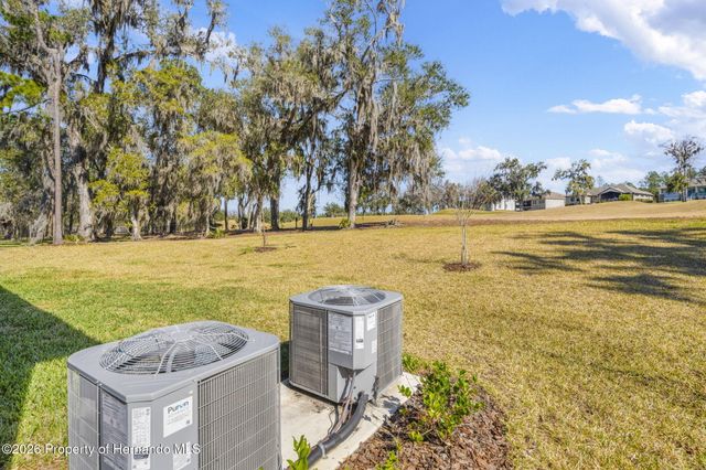 4898 Southern Valley Loop, Brooksville, FL 34601