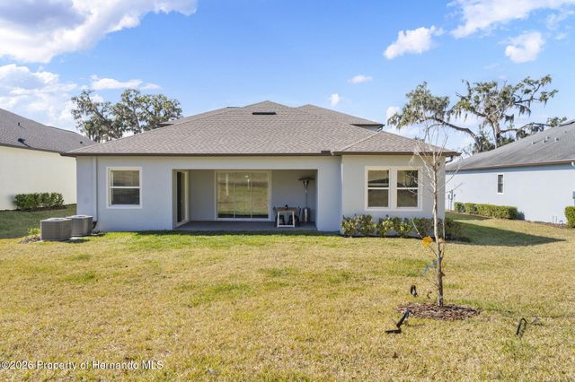 4898 Southern Valley Loop, Brooksville, FL 34601