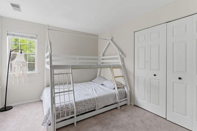 206 Glasgow Lane B206, Schaumburg, IL 60194