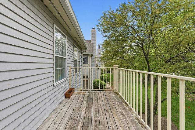 206 Glasgow Lane B206, Schaumburg, IL 60194