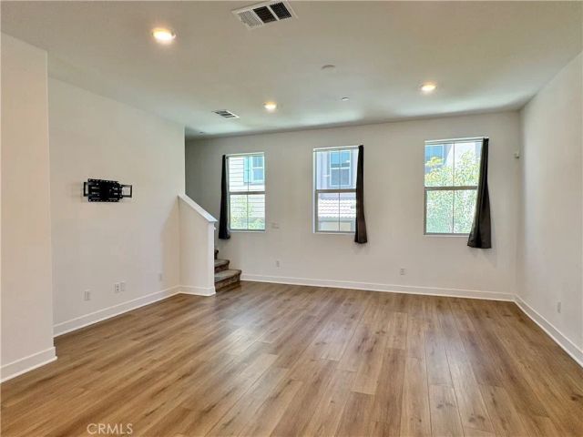 2113 Crescent Moon, Upland, CA 91786