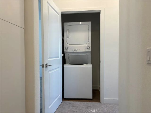 2113 Crescent Moon, Upland, CA 91786