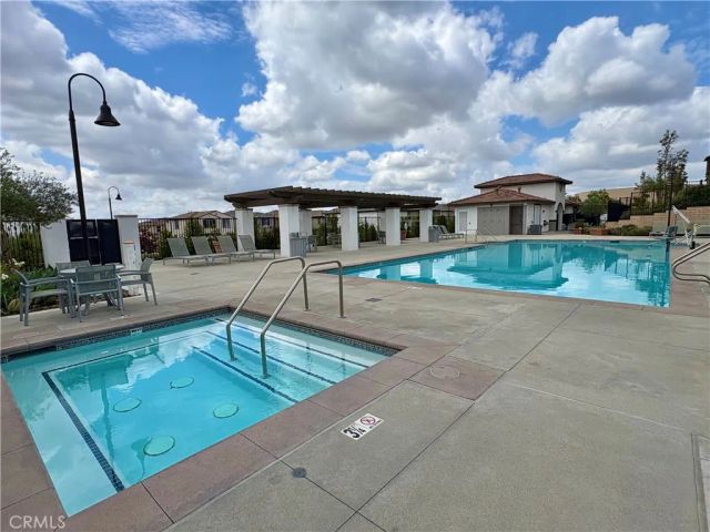 2113 Crescent Moon, Upland, CA 91786