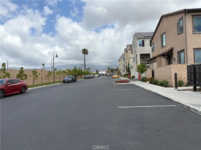 2113 Crescent Moon, Upland, CA 91786