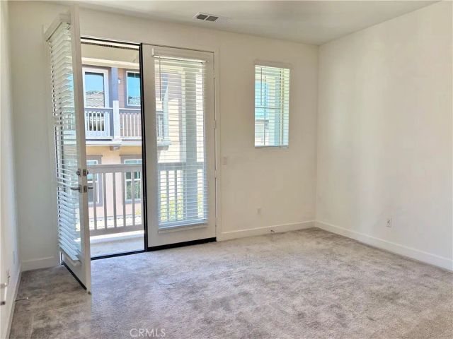 2113 Crescent Moon, Upland, CA 91786