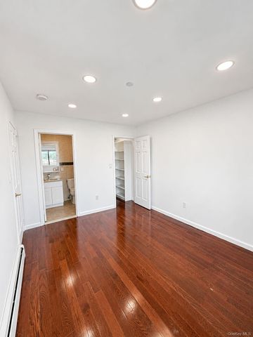 3749 81st Street 7D, Jackson Heights, NY 11372