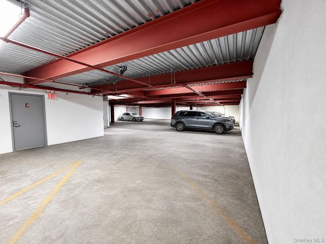 3749 81st Street 7D, Jackson Heights, NY 11372
