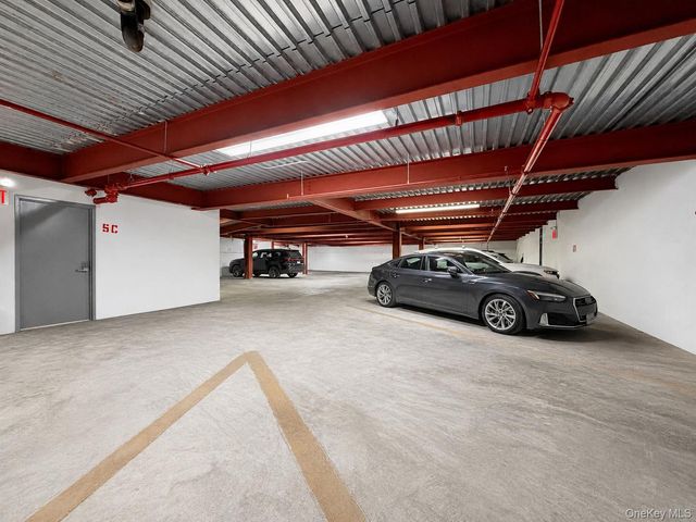 3749 81st Street 7D, Jackson Heights, NY 11372