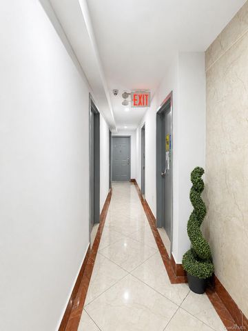 3749 81st Street 7D, Jackson Heights, NY 11372