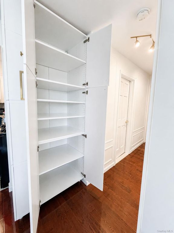 3749 81st Street 7D, Jackson Heights, NY 11372 — photo 5