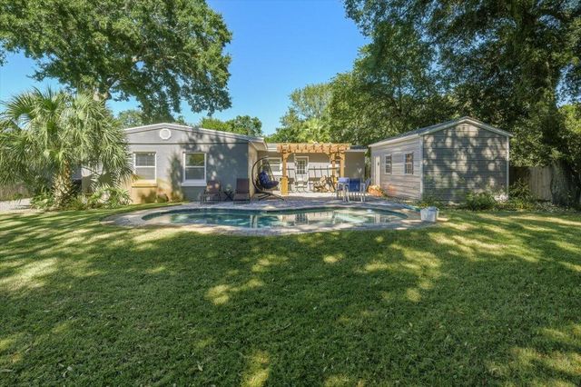 362 NE Kepner Drive, Fort Walton Beach, FL 32548