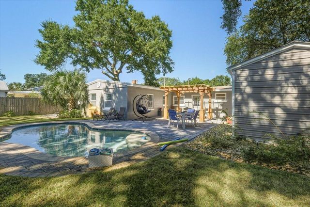 362 NE Kepner Drive, Fort Walton Beach, FL 32548