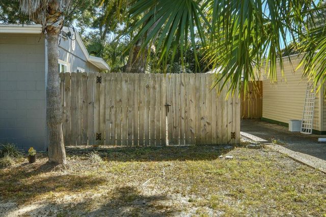 362 NE Kepner Drive, Fort Walton Beach, FL 32548