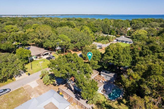 362 NE Kepner Drive, Fort Walton Beach, FL 32548