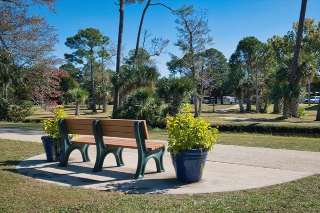 362 NE Kepner Drive, Fort Walton Beach, FL 32548