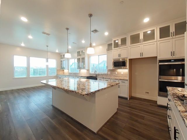 1236 Buck Ridge Ct, Rocklin, CA 95765