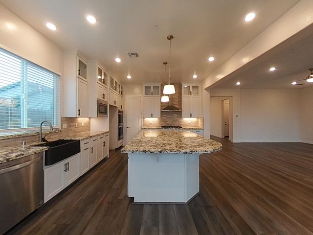 1236 Buck Ridge Ct, Rocklin, CA 95765