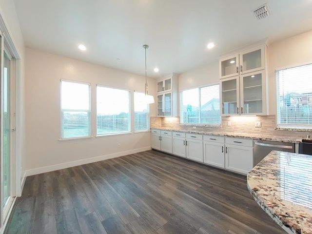 1236 Buck Ridge Ct, Rocklin, CA 95765