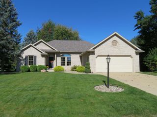 929 Foxbriar Lane, Goshen, IN 46526