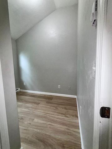 26 Main St 2, Spencer, MA 01562