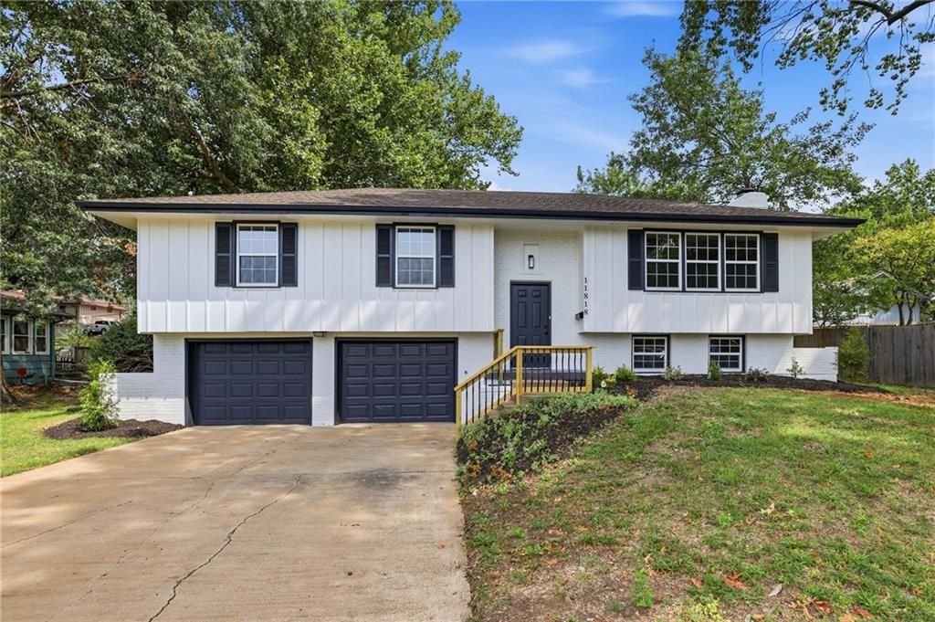 11818 E 62nd Terrace, Kansas City, MO 64133