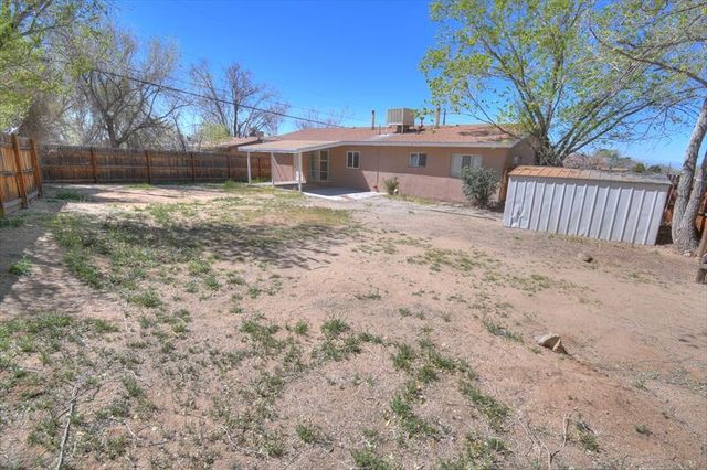 1128 Shirley Street NE, Albuquerque, NM 87112