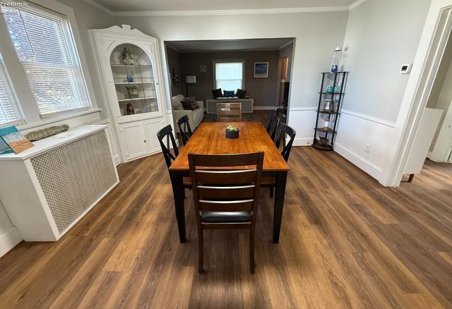 E 118 5th Street, Port Clinton, OH 43452