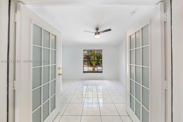 15157 SW 95th St 15157, Miami, FL 33196