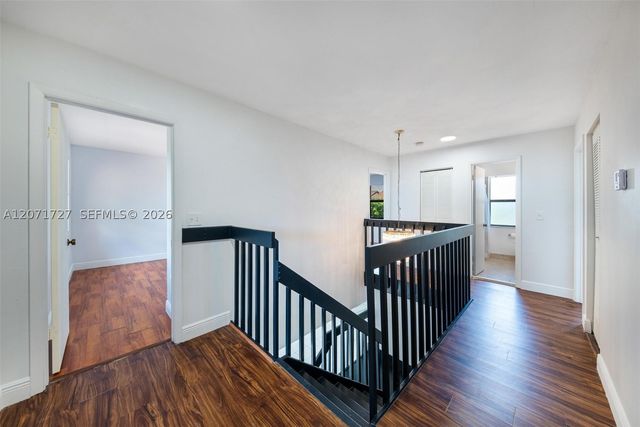 15157 SW 95th St 15157, Miami, FL 33196