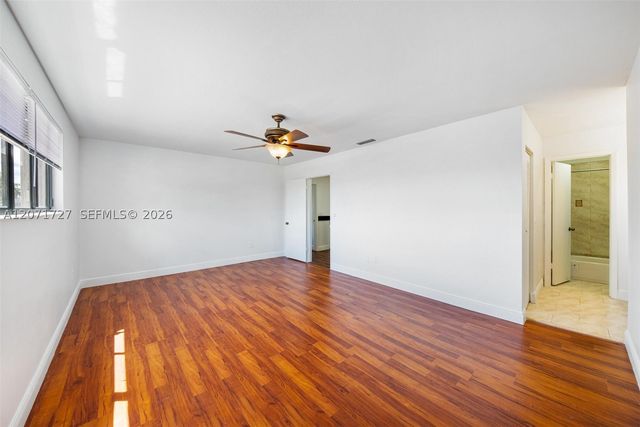 15157 SW 95th St 15157, Miami, FL 33196