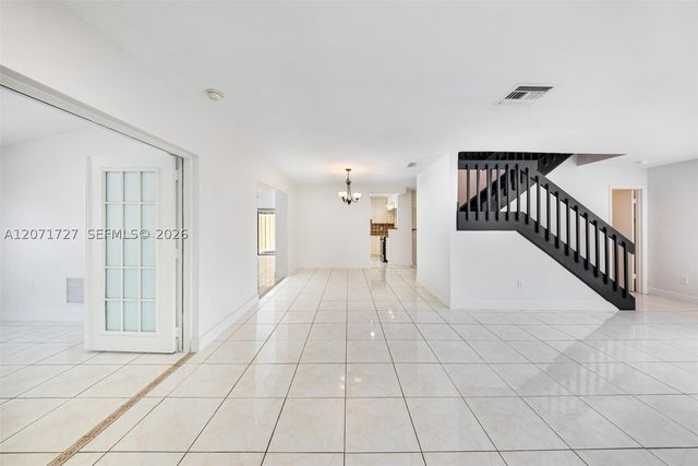 15157 SW 95th St 15157, Miami, FL 33196