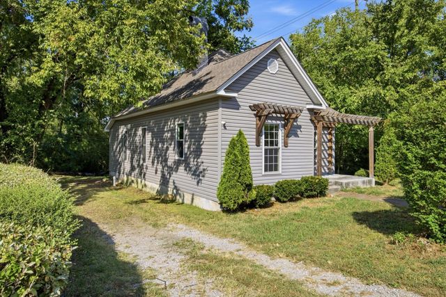 2323 Crutchfield Street, Chattanooga, TN 37406