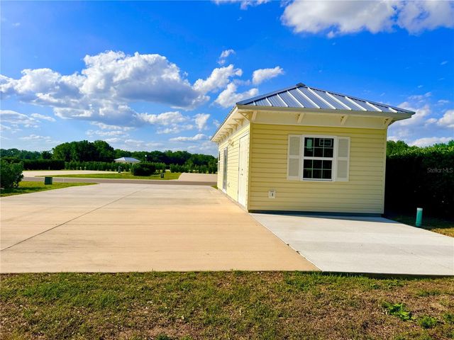 4885 SE 92ND BOULEVARD, Webster, FL 33597