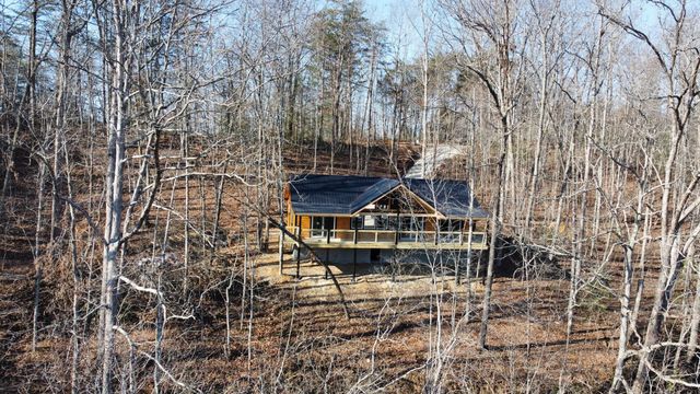 10 Bird Song Trail, Zoe, KY 41397