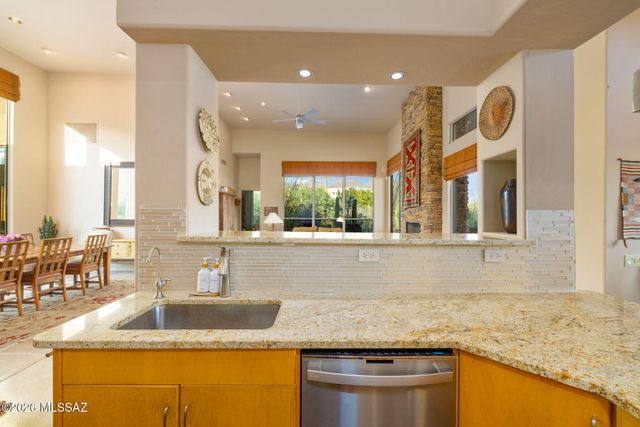 6342 N Sabino Shadow Lane, Tucson, AZ 85750