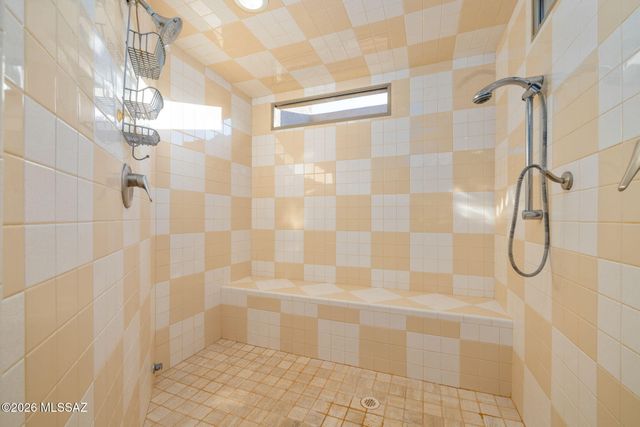 6342 N Sabino Shadow Lane, Tucson, AZ 85750