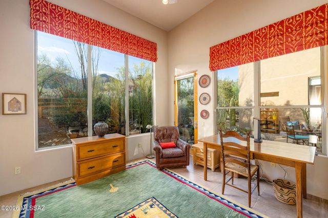 6342 N Sabino Shadow Lane, Tucson, AZ 85750
