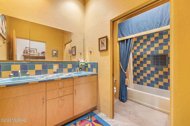 6342 N Sabino Shadow Lane, Tucson, AZ 85750