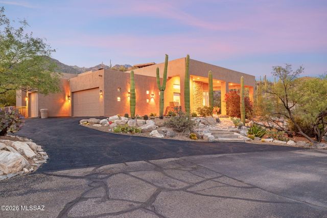 6342 N Sabino Shadow Lane, Tucson, AZ 85750