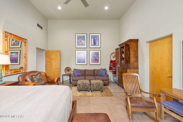 6342 N Sabino Shadow Lane, Tucson, AZ 85750