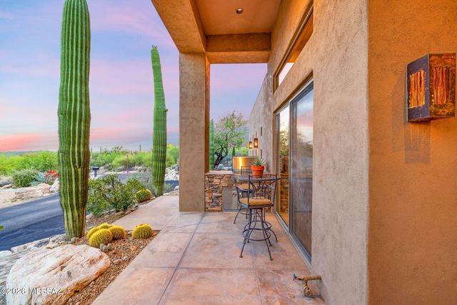 6342 N Sabino Shadow Lane, Tucson, AZ 85750