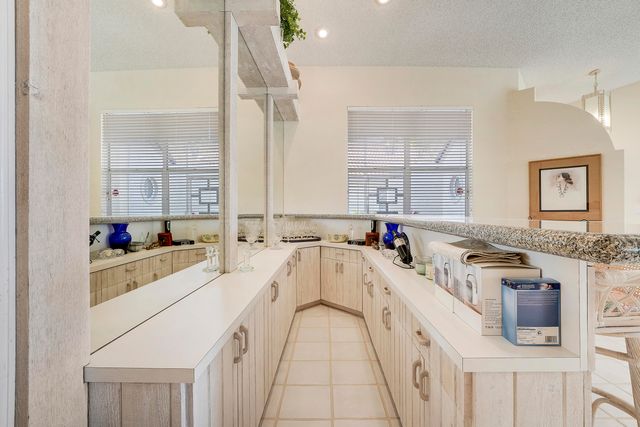 7283 Via Palomar, Boca Raton, FL 33433