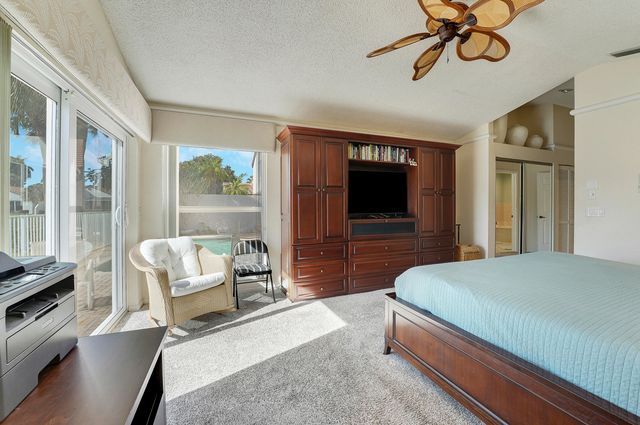 7283 Via Palomar, Boca Raton, FL 33433