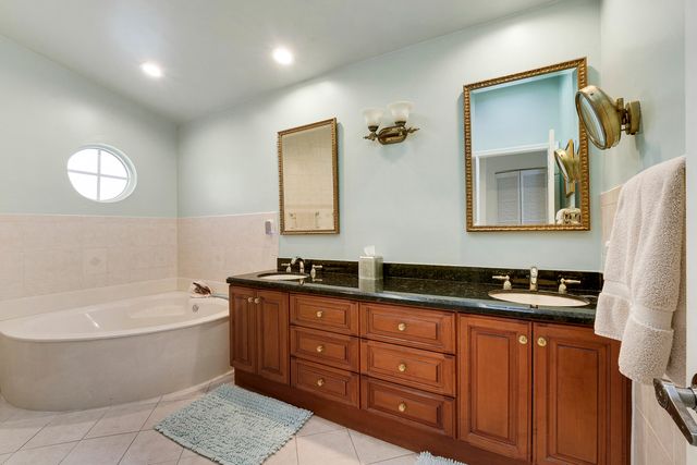 7283 Via Palomar, Boca Raton, FL 33433