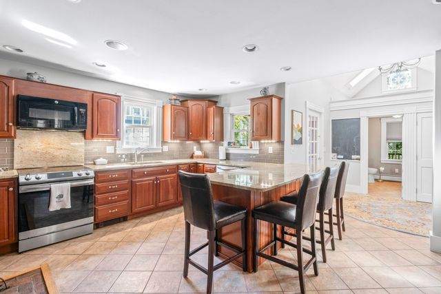 219 Church Street, Barrington, NH 03825